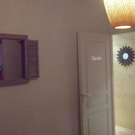 Les Fermes Du Lacs Apartment *